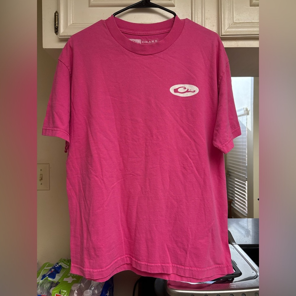 Drake Ladies Pink T-Shirt. Size large.
